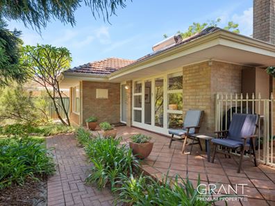 37 Gunbower Road, Mount Pleasant WA 6153