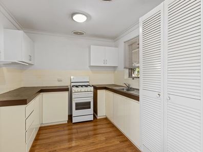 26 Brandon Way, Lynwood WA 6147
