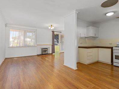 26 Brandon Way, Lynwood WA 6147