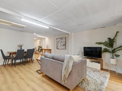 4 Kaputar Court, Ballajura WA 6066