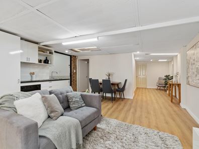 4 Kaputar Court, Ballajura WA 6066