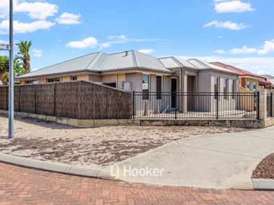 5 Reeves Approach, Dalyellup WA 6230