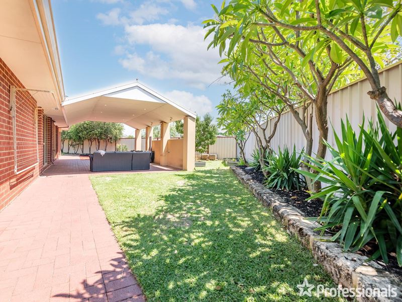 16 Helidor Place, Forrestfield WA 6058