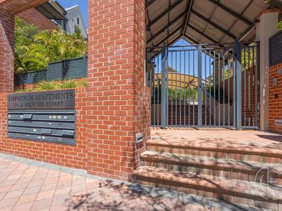 8/2 Wexford Street, Subiaco WA 6008