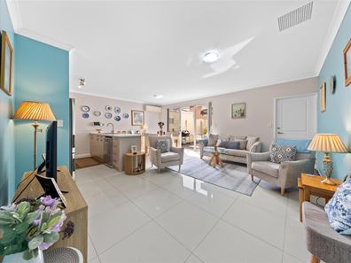 1/44 Kent Street, Spearwood WA 6163