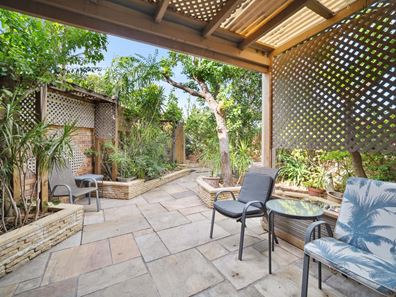 4/286 Mill Point Road, South Perth WA 6151