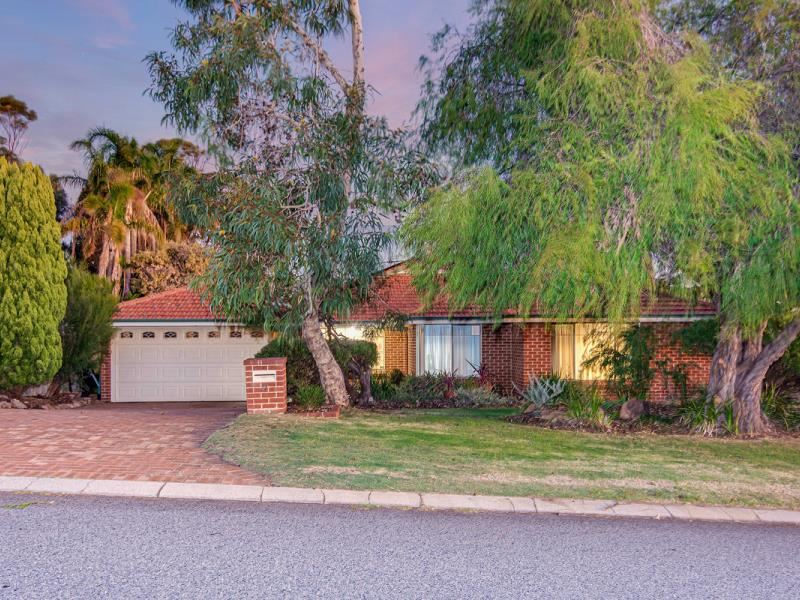 11 Kariong Circuit, Duncraig WA 6023