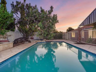 11 Kariong Circuit, Duncraig WA 6023