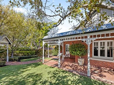43 Ellesmere Street, Mount Hawthorn WA 6016