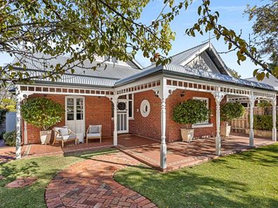 43 Ellesmere Street, Mount Hawthorn WA 6016