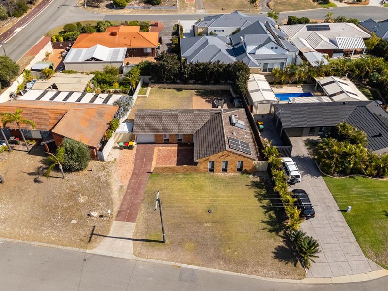 3 Burdett Place, Padbury WA 6025