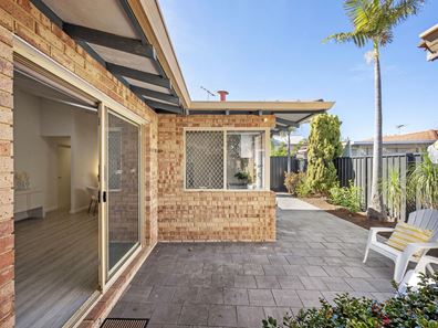 9/87 Manning Street, Scarborough WA 6019