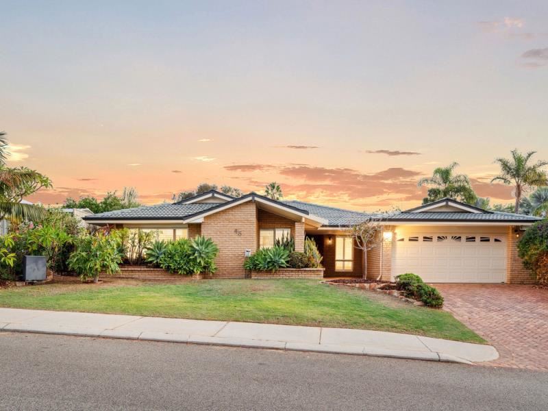 45 Bradbourne Drive, Carine WA 6020
