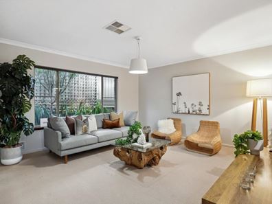 45 Bradbourne Drive, Carine WA 6020