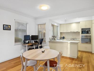 2/25 Brentham Street, Leederville WA 6007