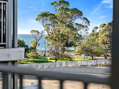89/24 Kent Street, Rockingham WA 6168