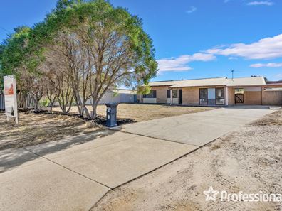 27 Blue Gum Place, Midvale WA 6056
