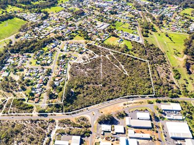100 Spurr Street, Capel WA 6271