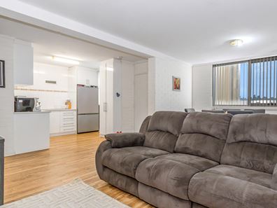 18/160 Mill Point Road, South Perth WA 6151