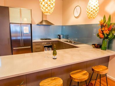 32B/77 Gifford Road, Dunsborough WA 6281
