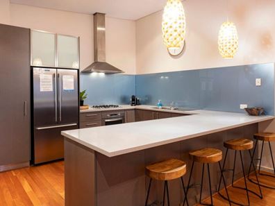 32B/77 Gifford Road, Dunsborough WA 6281