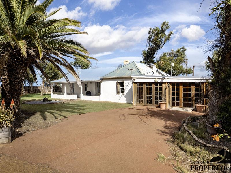 33951 Brand Highway, South Greenough WA 6528