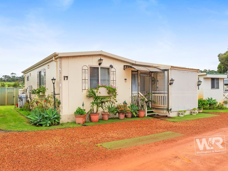 17/1584 Millbrook Road, King River WA 6330