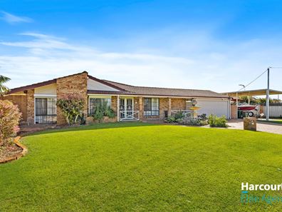13 Cowan Place, Safety Bay WA 6169
