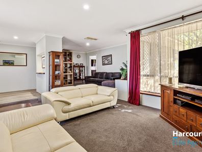 13 Cowan Place, Safety Bay WA 6169