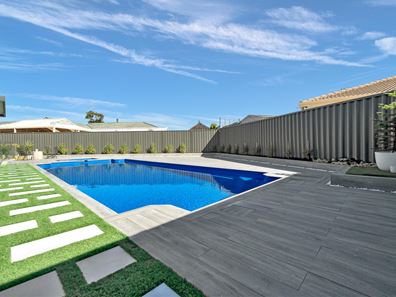 14 Clinker Road, Ocean Reef WA 6027
