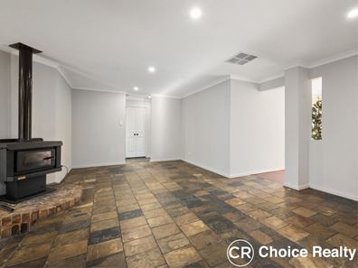 92 Brown Crescent, Seville Grove WA 6112