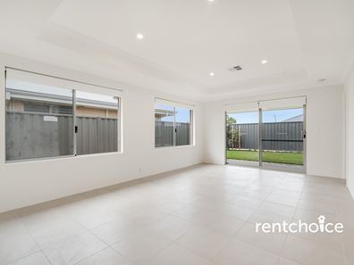 19 Swanson Loop, Coodanup WA 6210