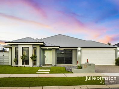 12 Jingshan Way, Landsdale WA 6065