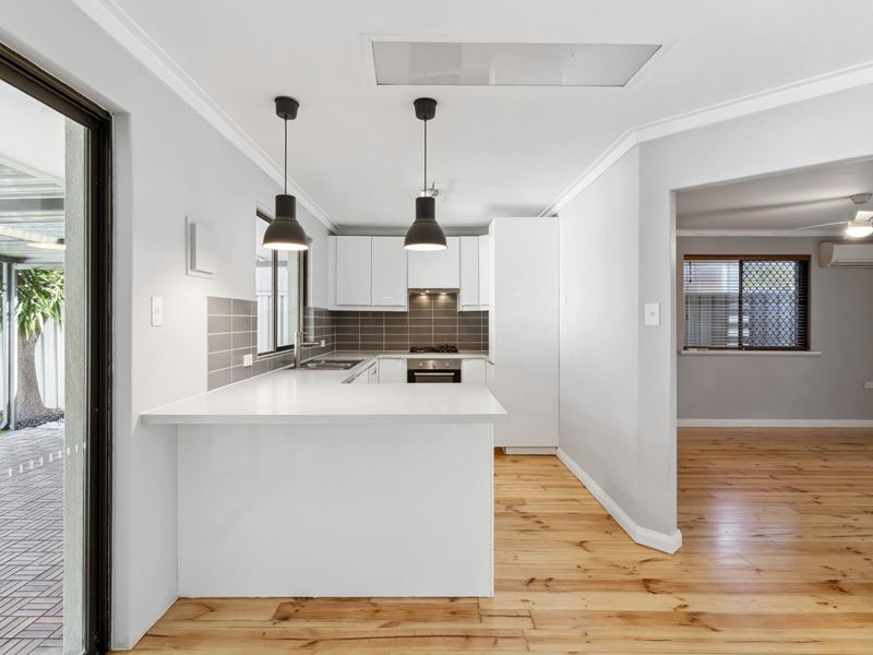 15 Ullswater Place, Balga