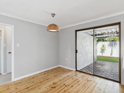 15 Ullswater Place, Balga WA 6061