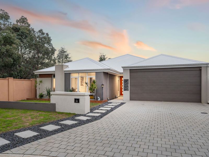 35 Pindipindi Loop, Byford WA 6122
