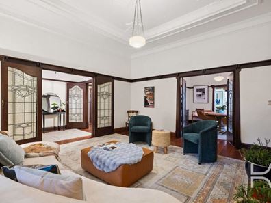 11 Fortescue Street, East Fremantle WA 6158