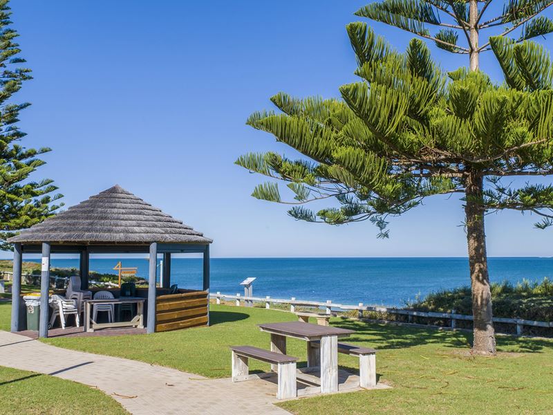 50/1 Williams  Way, Seabird WA 6042