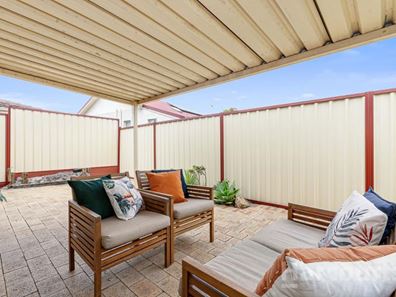 2/367 Lennard Street, Dianella WA 6059