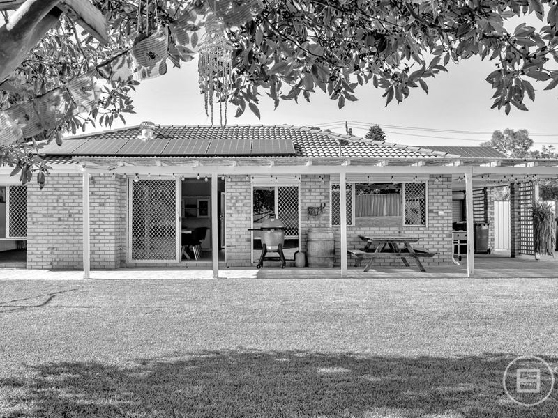 4 Caspar Road, Madora Bay