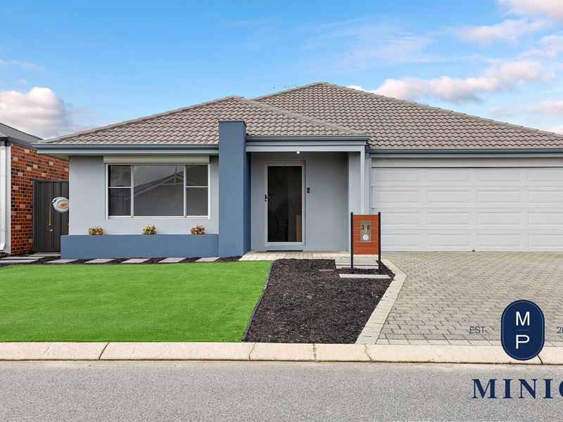 30 Charnwood Grove, Hilbert