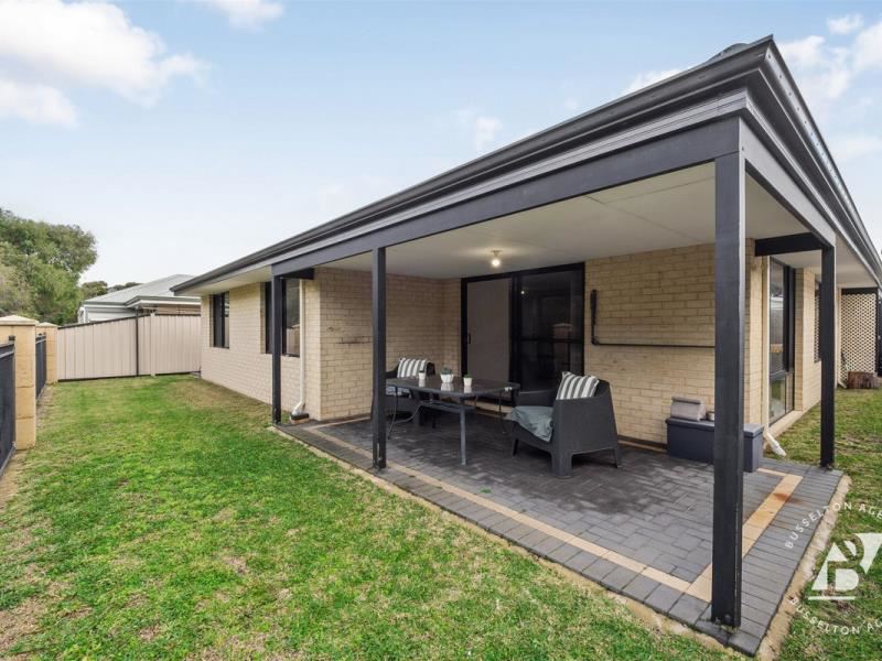 24 Chaytor View, West Busselton WA 6280