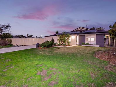 120 Baltimore Parade, Merriwa WA 6030