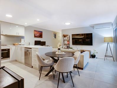 2/48 Halley Street, Innaloo WA 6018
