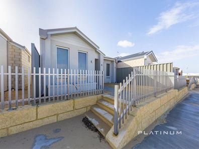 4 Eagle Lane, Eglinton WA 6034