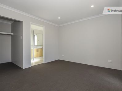 17/32 Gladstone Ave, Swan View WA 6056