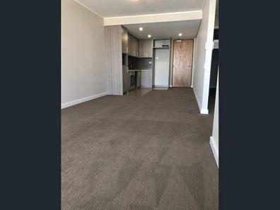 609/18 Cecil Avenue, Cannington WA 6107