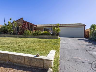 74 Mclarty Road, Halls Head WA 6210