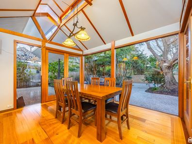 9 Tuck Street, Armadale WA 6112