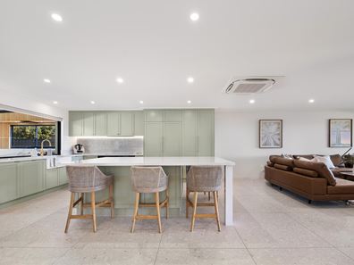 7 Patterson Crescent, Dampier WA 6713